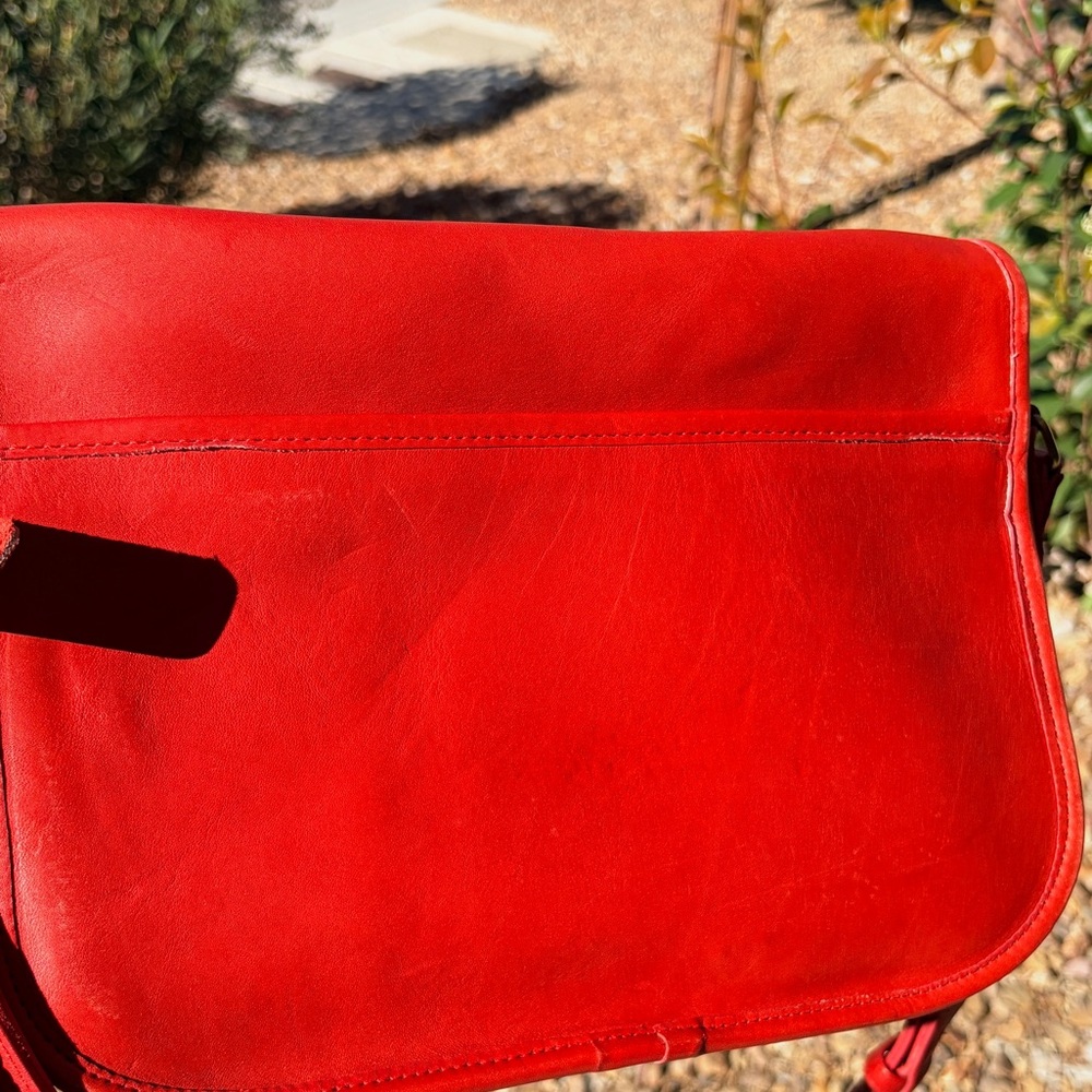 COACH Vintage Red Orange Leather Shoulder Bag Crossbody Large - Like New - Picture 9 of 16